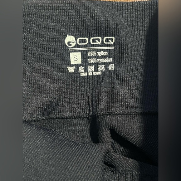 Brown and Black Leggings with Stretchy Fabric and Wide Waistband - Picture 6 of 6